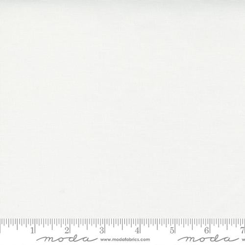 Bella Solids Off White by Moda 9900 200